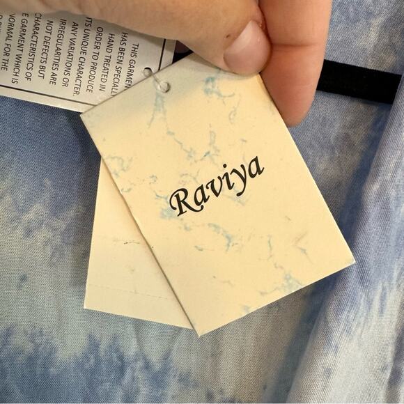 Raviya Women's Blue Tie-Dyed Lace Trim Bell-Sleeve Tiered Cover-Up Medium NWT - Picture 10 of 12